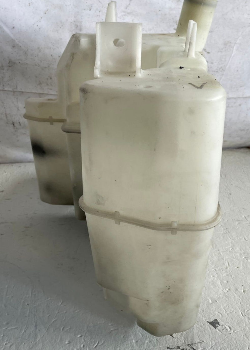 Load image into Gallery viewer, 17-22 INFINITI Q60 WINDSHIELD WASHER RESERVOIR BOTTLE TANK 28910-4HB0A # 112521