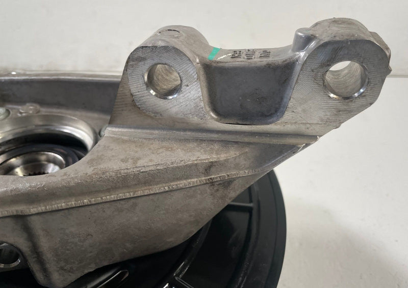 Load image into Gallery viewer, 2020-2025 HYUNDAI FWD PALISADE FRONT RIGHT SIDE SPINDLE KNUCKLE W/ HUB # 111852