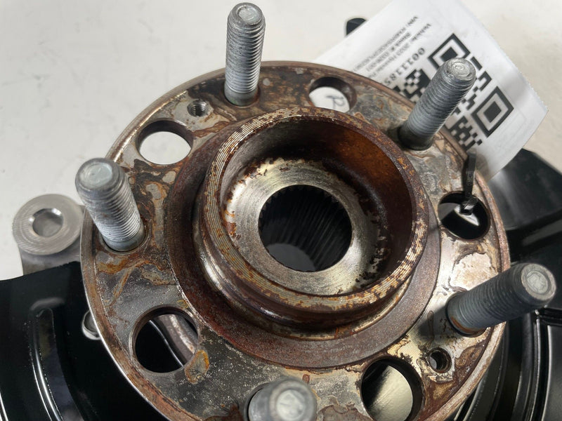 Load image into Gallery viewer, 2020-2025 HYUNDAI FWD PALISADE FRONT RIGHT SIDE SPINDLE KNUCKLE W/ HUB # 111852