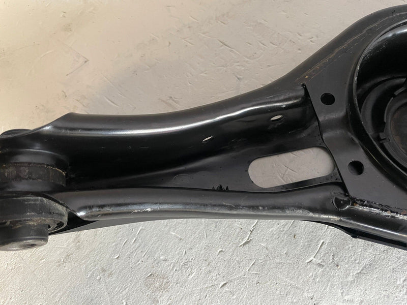 Load image into Gallery viewer, 2022-2025 HYUNDAI TUCSON REAR LEFT SIDE LOWER CONTROL ARM SPRING PERCH # 107699