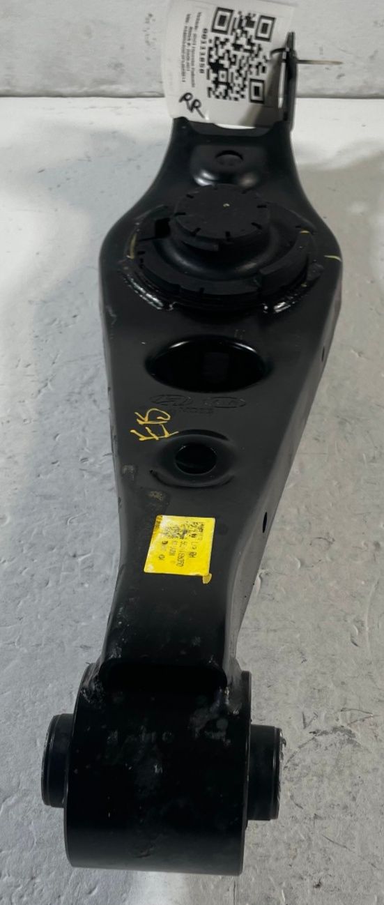 Load image into Gallery viewer, 2020-2025 HYUNDAI PALISADE REAR RIGHT SIDE LOWER CONTROL ARM SPRING PERCH 111858