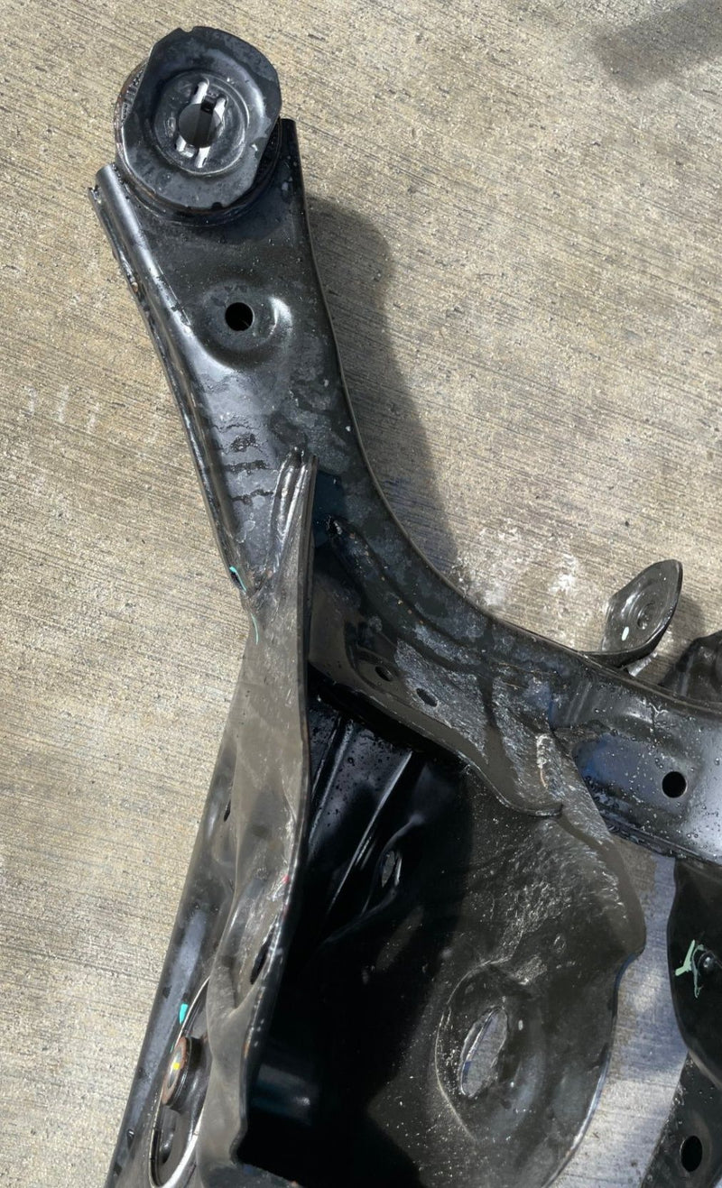 Load image into Gallery viewer, 22-26 HYUNDAI TUCSON AWD REAR SUSPENSION SUBFRAME CROSSMEMBER CRADLE 2.5L 110232