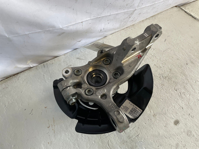 Load image into Gallery viewer, 22-25 HYUNDAI TUCSON AWD FRONT RIGHT SIDE SPINDLE KNUCKLE W/ WHEEL HUB # 107704