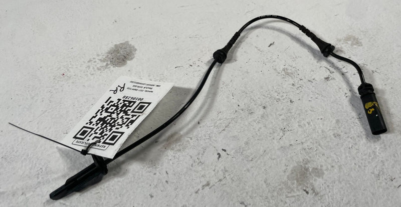 Load image into Gallery viewer, 2019-2025 BMW 330I G20 REAR RIGHT PASSENGER SIDE ABS WHEEL SPEED SENSOR # 106288