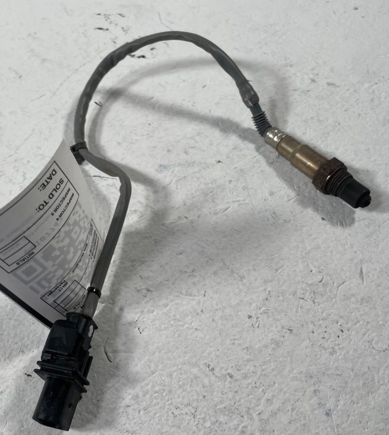 Load image into Gallery viewer, 20-25 HYUNDAI PALISADE FRONT RIGHT SIDE EXHAUST LAMBDA O2 OXYGEN SENSOR #107742
