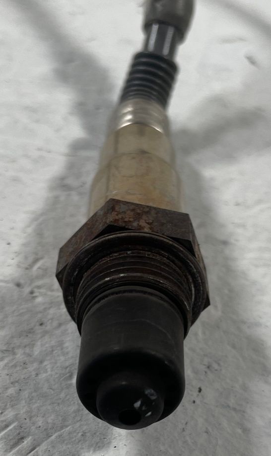 Load image into Gallery viewer, 20-25 HYUNDAI PALISADE FRONT RIGHT SIDE EXHAUST LAMBDA O2 OXYGEN SENSOR #107742