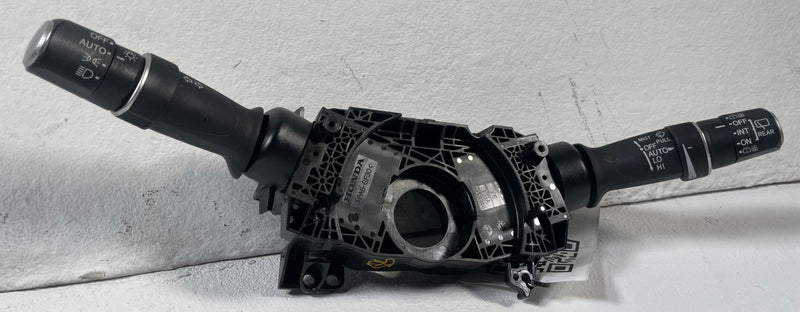 Load image into Gallery viewer, 2022-2026 ACURA MDX STEERING COLUMN TURN SIGNAL & WIPER CONTROL SWITCH # 111902