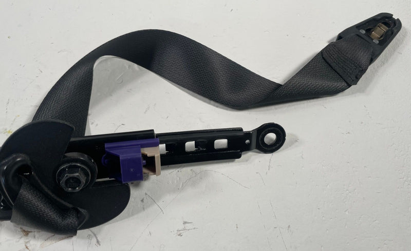 Load image into Gallery viewer, 24-26 HYUNDAI SANTA FE FRONT LEFT DRIVER SIDE SEATBELT RETRACTOR BLACK # 113190