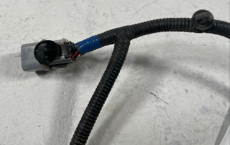 Load image into Gallery viewer, 2020-2025 HYUNDAI PALISADE REAR DIFFERENTIAL AXLE CARRIER WIRE HARNESS # 107753