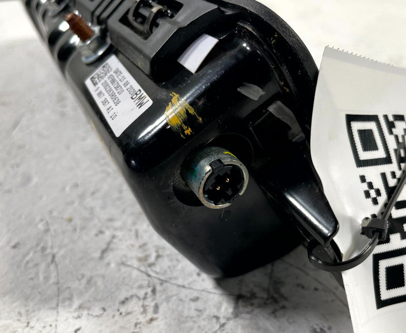 Load image into Gallery viewer, 2019-2025 BMW 330I xDrive G20 FRONT RIGHT SIDE DASH KNEE AIRBAG AIR BAG # 110294