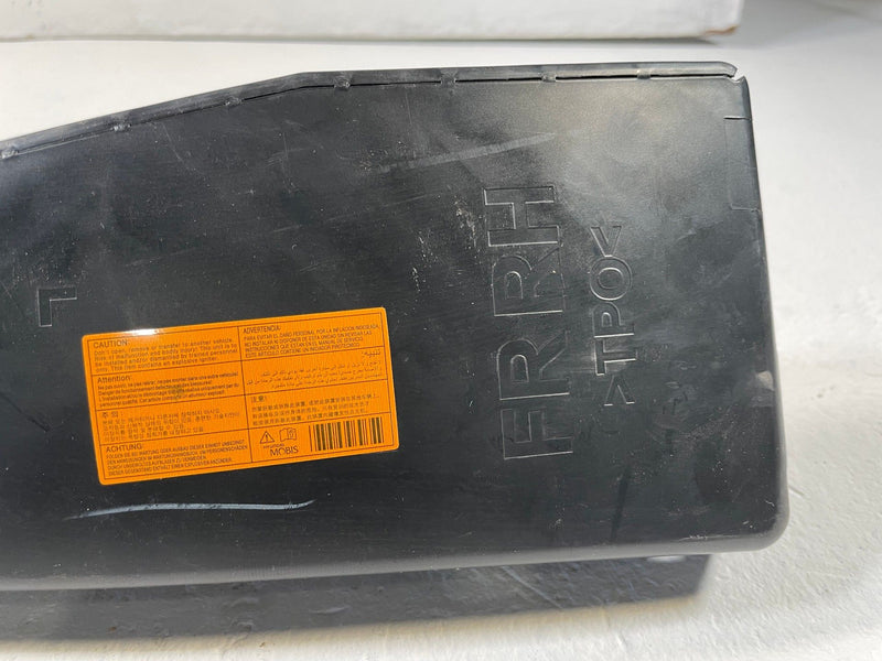 Load image into Gallery viewer, 2023-2025 KIA SPORTAGE FRONT RIGHT PASSENGER SIDE SEAT AIRBAG AIR BAG # 109188