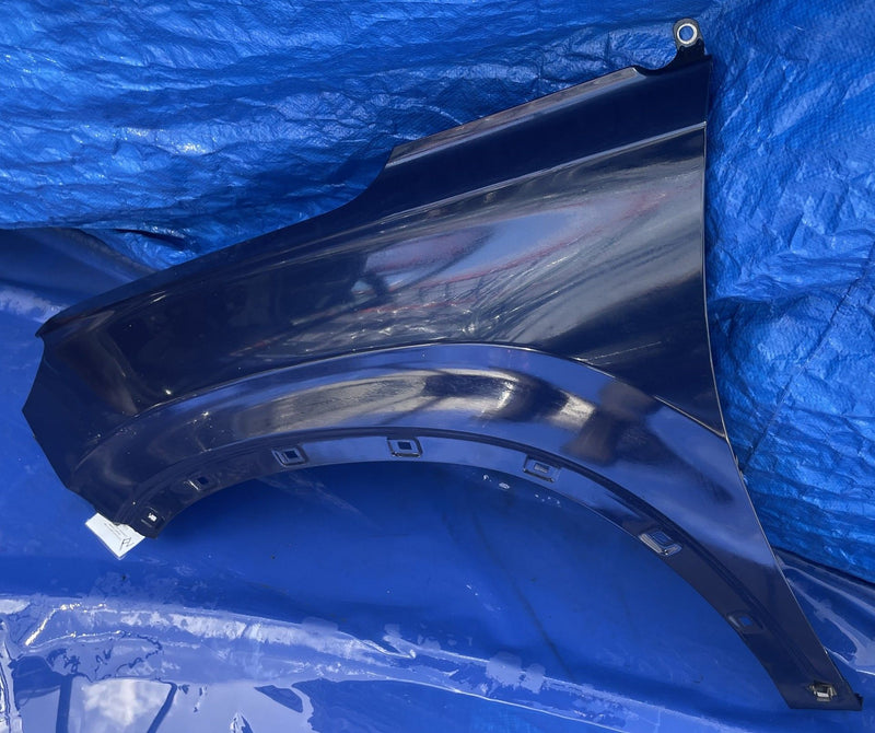 Load image into Gallery viewer, HYUNDAI SANTA FE FRONT LEFT DRIVER SIDE FENDER ASSEMBLY BLUE (ST2) 19-23 #107973
