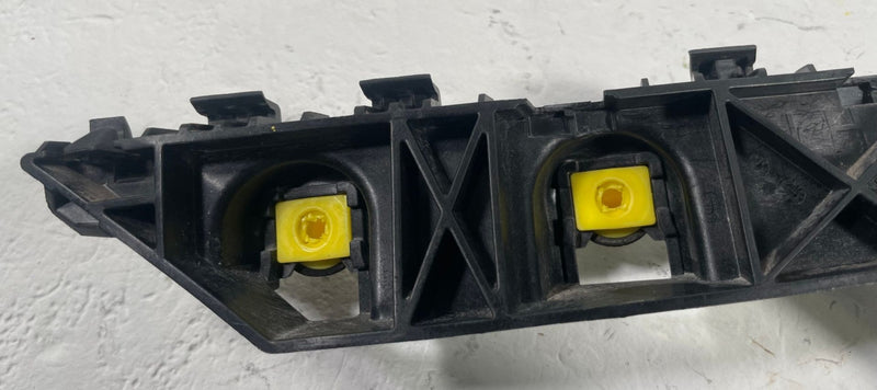 Load image into Gallery viewer, 2024 - 2026 HYUNDAI SANTA FE REAR LEFT SIDE BUMPER UPPER SUPPORT BRACKET #113187