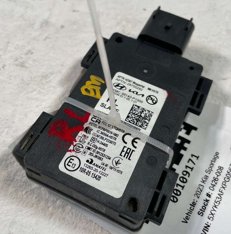 Load image into Gallery viewer, 22-25 KIA SPORTAGE REAR LEFT DRIVER SIDE BLIND SPOT RADAR MODULE SENSOR # 109171
