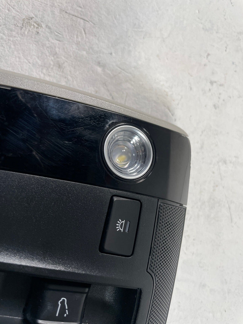 Load image into Gallery viewer, 2023 - 2025 KIA SPORTAGE FRONT OVERHEAD CENTER CONSOLE DOME LIGHT LAMP # 109193