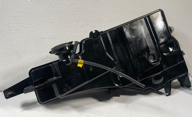 Load image into Gallery viewer, 2022-2026 ACURA MDX FRONT WINDSHIELD WIPER WASHER RESERVOIR BOTTLE TANK # 111950