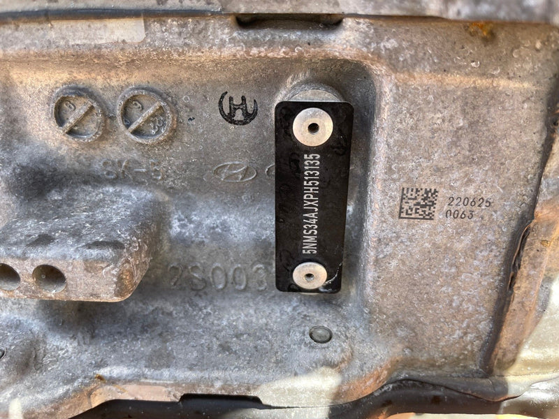 Load image into Gallery viewer, HYUNDAI SANTA FE FWD 2.5L ENGINE MOTOR ASSEMBLY AUTO 82K MILES 2021-2023 #107979