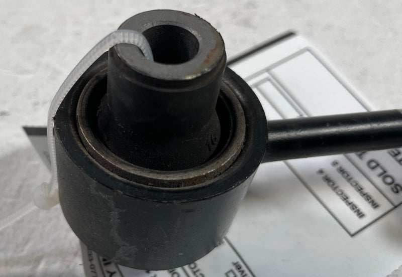 Load image into Gallery viewer, 21-26 KIA K5 SPORTAGE REAR RIGHT STABILIZER SWAY ANTI ROLL BAR END LINK # 109186