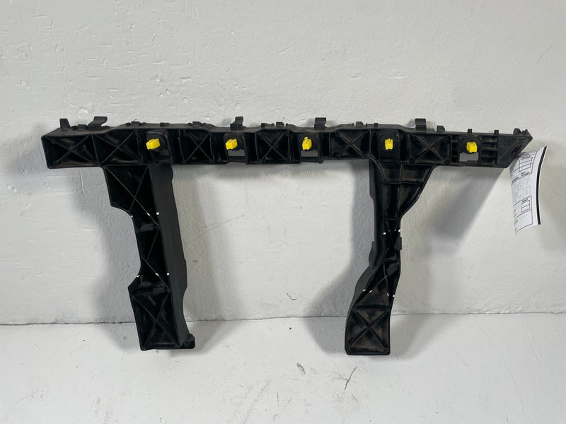 Load image into Gallery viewer, 2023-2025 HYUNDAI PALISADE REAR LEFT DRIVER SIDE BUMPER SUPPORT BRACKET # 107766