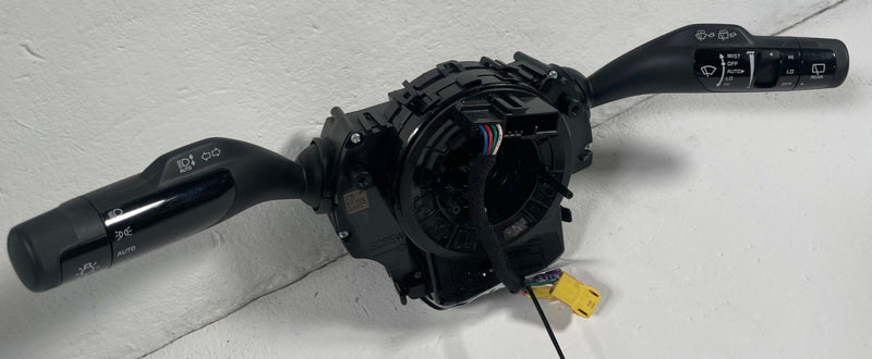 Load image into Gallery viewer, 23-25 KIA SPORTAGE STEERING COLUMN WIPER & TURN SIGNAL COMBINATION SWITCH 113260
