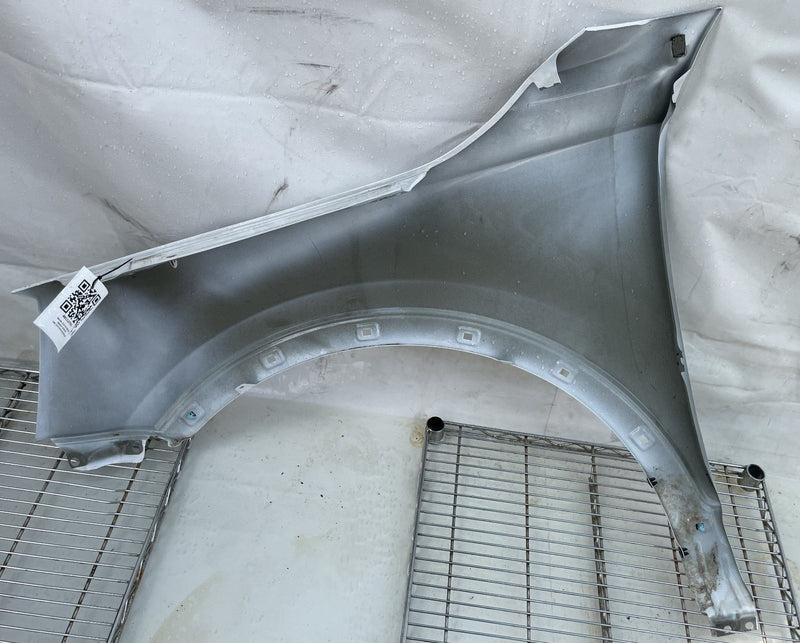 Load image into Gallery viewer, KIA TELLURIDE FRONT RIGHT SIDE FENDER ASSEMBLY WHITE (GWP) 2020 - 2025 # 112793
