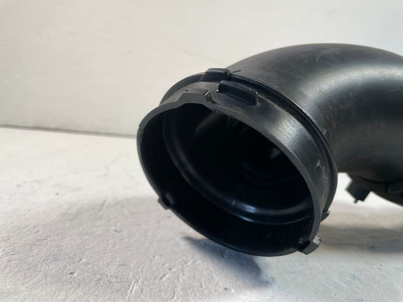 Load image into Gallery viewer, 2021-2026 HYUNDAI SANTA FE ENGINE AIR INTAKE PIPE TUBE 2.5L 28130-L1600 # 109264