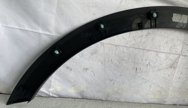 Load image into Gallery viewer, 2020-2025 KIA TELLURIDE FRONT RIGHT SIDE FENDER WHEEL ARCH FLARE MOLDING #112787