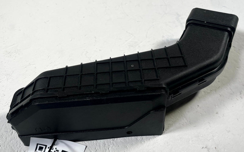 Load image into Gallery viewer, 22-26 HYUNDAI TUCSON ENGINE AIR INTAKE INLET DUCT HOSE 2.5L 28210-CW200 # 111998