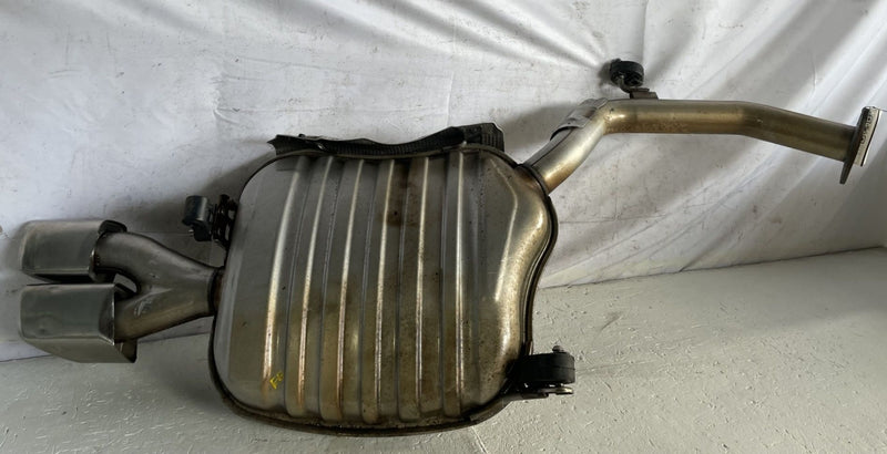 Load image into Gallery viewer, 2020 - 2025 KIA TELLURIDE REAR BACK EXHAUST MUFFLER TAIL PIPE 3.8L # 112788