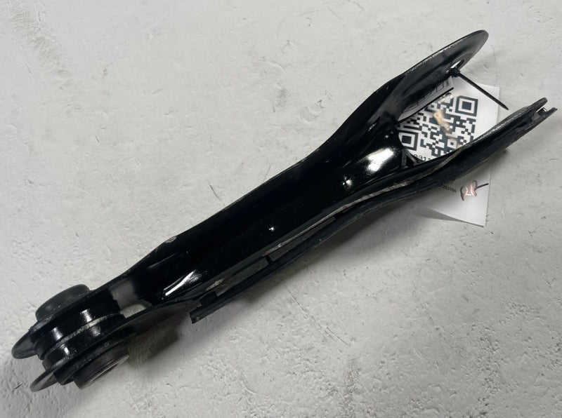 Load image into Gallery viewer, 2023-2026 KIA SPORTAGE REAR RIGHT SIDE SUSPENSION LATERAL CONTROL ARM # 113278