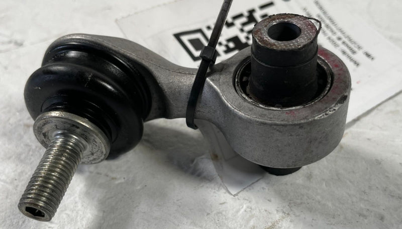 Load image into Gallery viewer, 17-26 HONDA CR-V HR-V ACCORD REAR STABILIZER ANTI ROLL SWAY BAR END LINK #108001