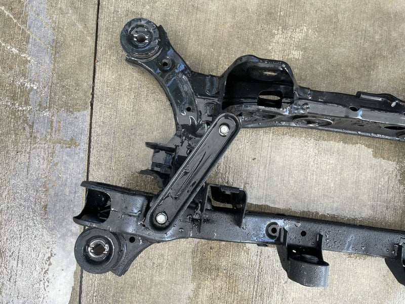 Load image into Gallery viewer, 2020 - 2022 KIA TELLURIDE AWD REAR SUSPENSION SUBFRAME CROSSMEMBER 3.8L # 112798