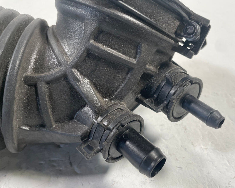 Load image into Gallery viewer, 2023-2026 KIA SPORTAGE ENGINE AIR CLEANER INTAKE HOSE TUBE PIPE 2.5L # 113265