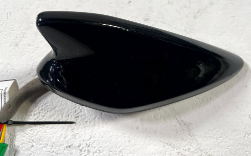 Load image into Gallery viewer, 2025-2026 HYUNDAI TUCSON REAR ROOF SHARK FIN ANTENNA MODULE 96210CW300EB #112008