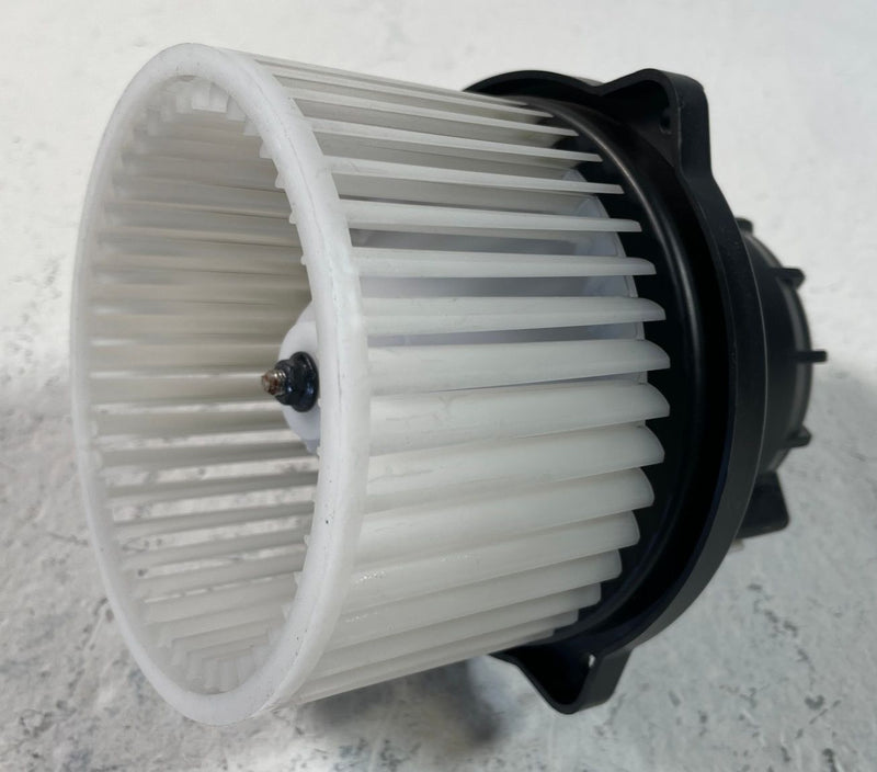 Load image into Gallery viewer, 24-26 HYUNDAI SANTA FE HVAC A/C AIR CONDITIONER HEATER BLOWER FAN MOTOR # 109253