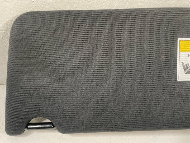 Load image into Gallery viewer, 2019-2025 HONDA PASSPORT FRONT RIGHT Passenger Side SUNVISOR SUN VISOR # 107828