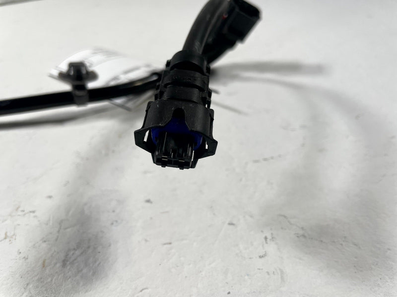 Load image into Gallery viewer, 2022-2026 HYUNDAI TUCSON REAR RIGHT SIDE ABS WHEEL SPEED SENSOR 2.5L # 111991