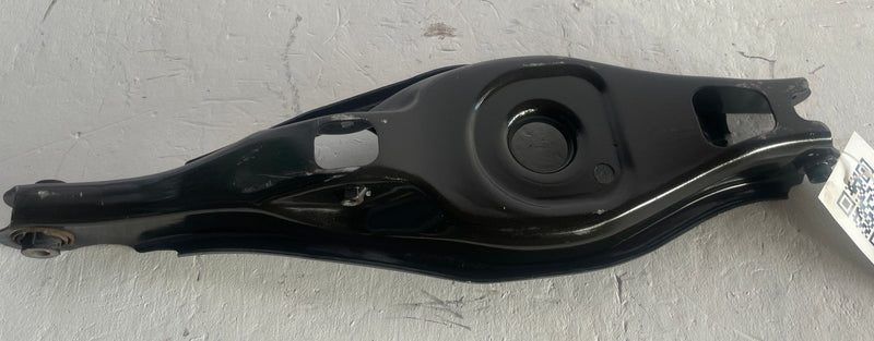 Load image into Gallery viewer, 23-25 HONDA HR-V FWD REAR RIGHT PASSENGER SIDE LOWER SPRING CONTROL ARM # 10 (1)
