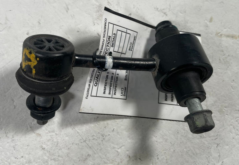 Load image into Gallery viewer, 2023-2026 KIA SPORTAGE REAR RIGHT STABILIZER SWAY ANTI ROLL BAR END LINK #113241