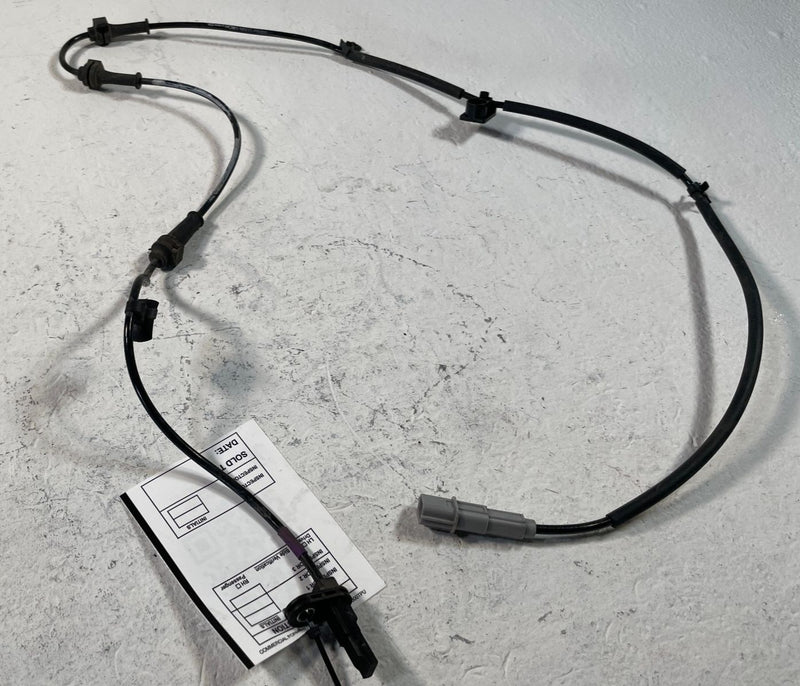 Load image into Gallery viewer, 2024-2026 HYUNDAI SANTA FE FRONT LEFT SIDE ABS WHEEL SPEED SENSOR 2.5L # 109235