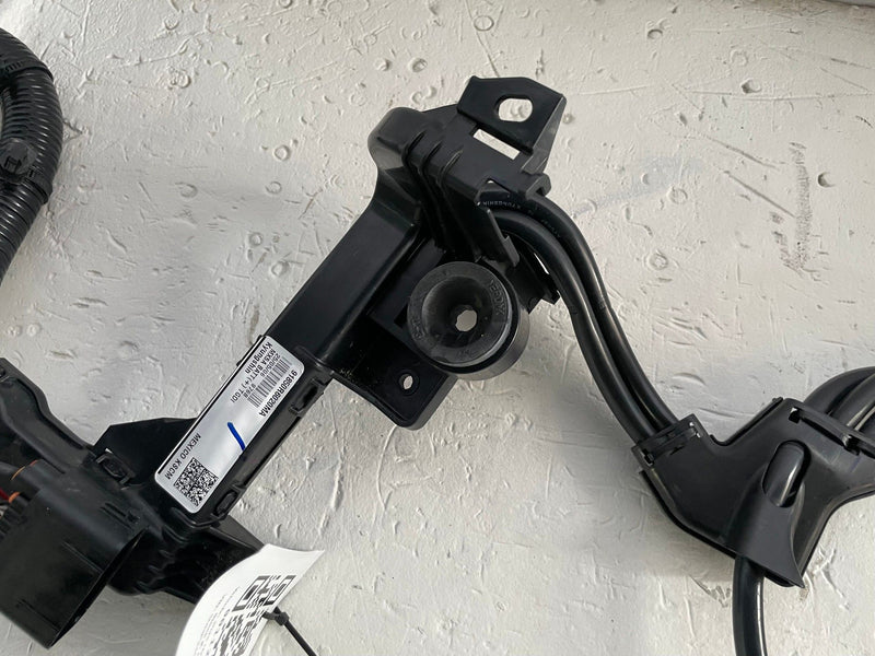 Load image into Gallery viewer, 2024-2026 HYUNDAI SANTA FE POSITIVE BATTERY CABLE WIRE WIRING HARNESS # 112885