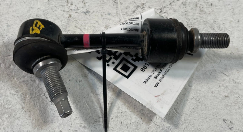 Load image into Gallery viewer, 24-26 HYUNDAI SANTA FE REAR LH OR RH STABILIZER SWAY ANTI ROLL BAR LINK # 109246