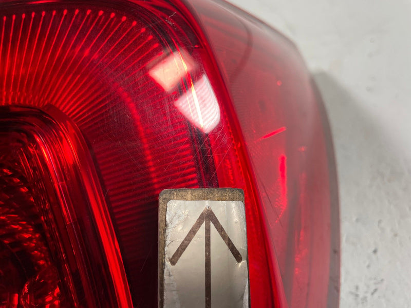 Load image into Gallery viewer, 2016-2025 HONDA PILOT PASSPORT REAR RIGHT LED OUTER TAILLIGHT LIGHT LAMP #107897
