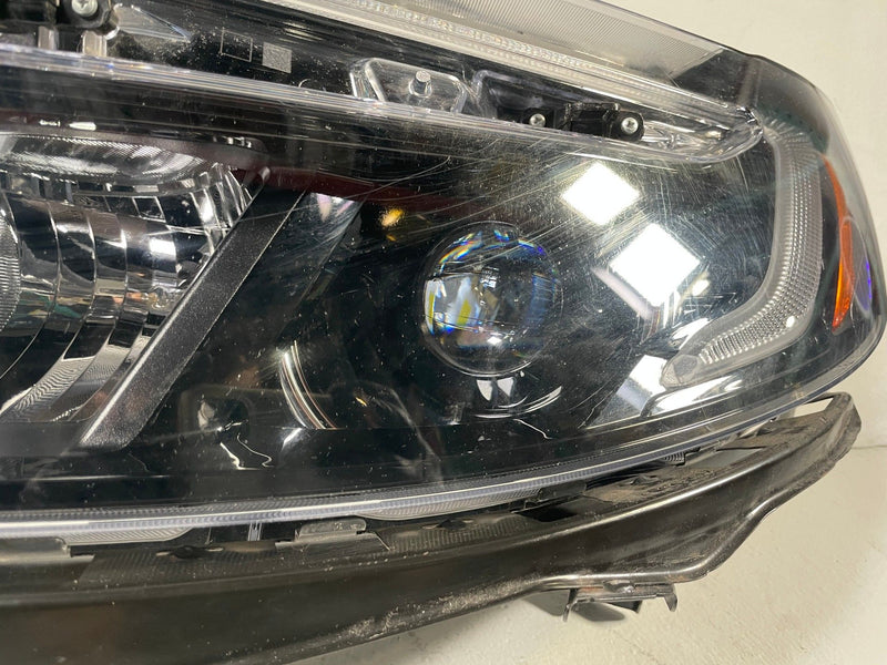 Load image into Gallery viewer, 2022-2025 HONDA PASSPORT LEFT DRIVER SIDE LED HEADLIGHT HEADLAMP # 107894