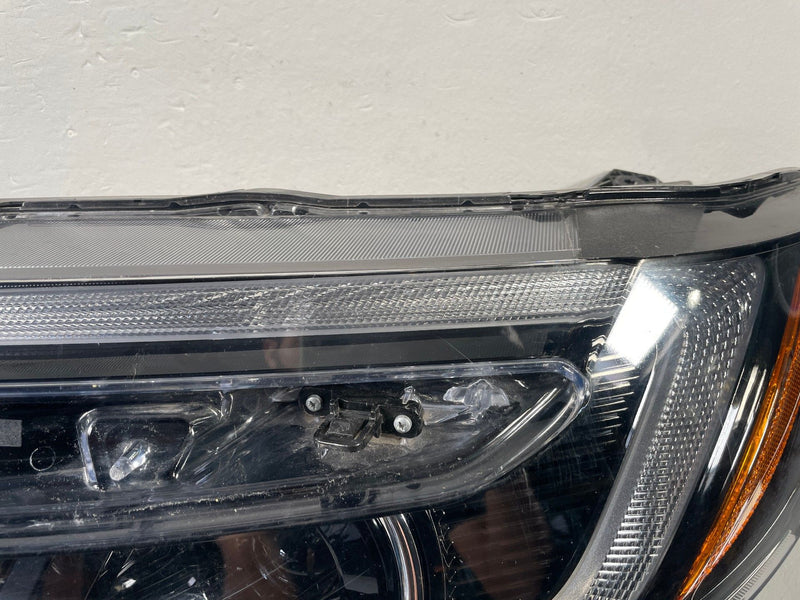 Load image into Gallery viewer, 2022-2025 HONDA PASSPORT LEFT DRIVER SIDE LED HEADLIGHT HEADLAMP # 107894