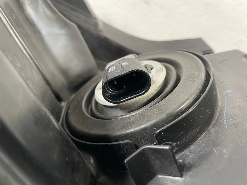 Load image into Gallery viewer, 2022-2025 HONDA PASSPORT LEFT DRIVER SIDE LED HEADLIGHT HEADLAMP # 107894