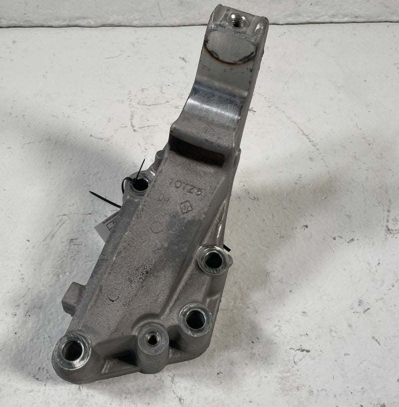 Load image into Gallery viewer, 2016-2025 HONDA PASSPORT ENGINE FRAME REARWARD MOUNT SUPPORT BRACKET 3.5L 107893