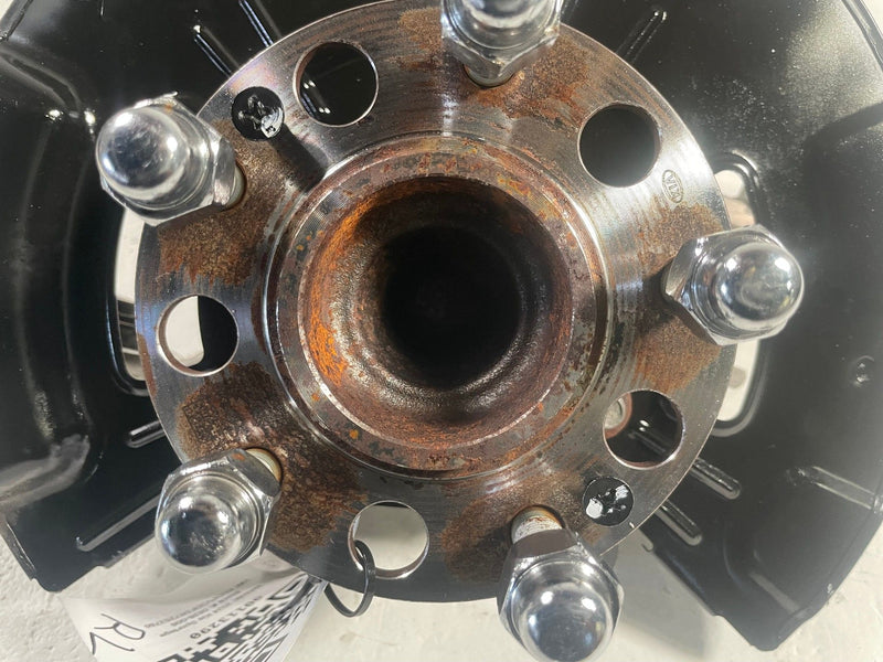 Load image into Gallery viewer, 2023-2026 KIA SPORTAGE FWD REAR LEFT DRIVER SIDE SPINDLE KNUCKLE W/ HUB # 113290
