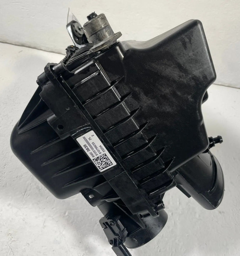 Load image into Gallery viewer, 2018-2026 CHEVROLET EQUINOX ENGINE AIR CLEANER INTAKE FILTER HOUSING BOX #112406
