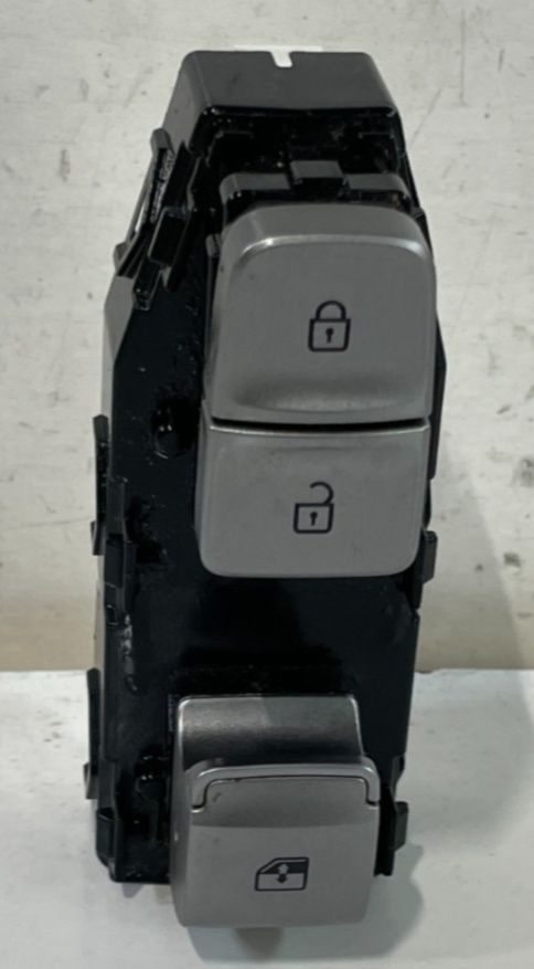 Load image into Gallery viewer, 20-22 HYUNDAI PALISADE FRONT RIGHT SIDE DOOR WINDOW LOCK UNLOCK SWITCH # 101288